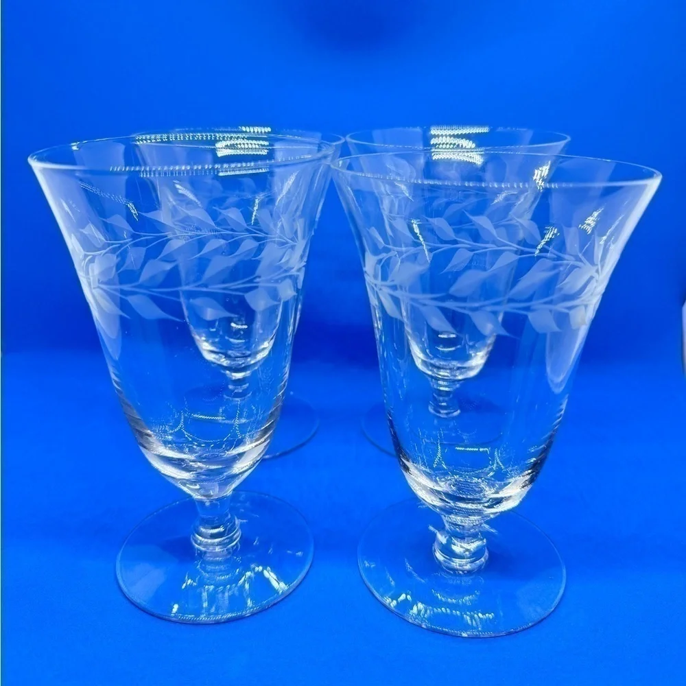 Vintage Glass Laurel Leaves Cut 10oz Parfait/Footed Tumbler Set of 4